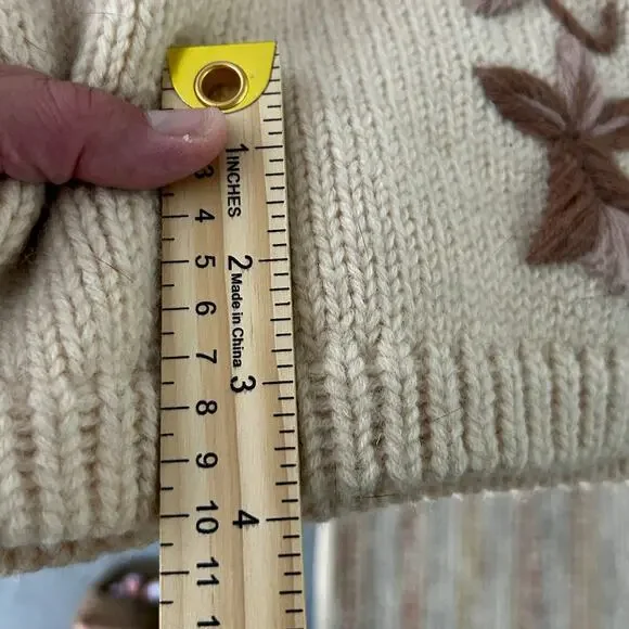 SOLD SOLD 1960s Wool Embroidered Long Cardigan Sweater Granny Boho Cottage SM - Picture 15 of 15